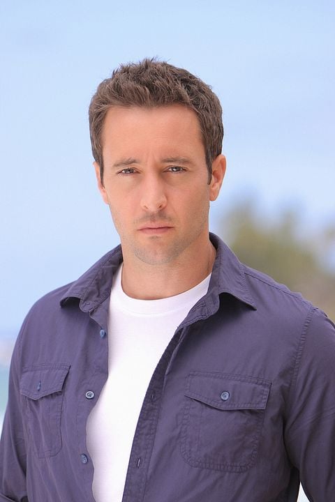 Fotoğraf Alex O'Loughlin