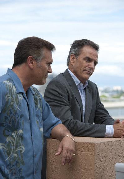 Burn Notice : Fotoğraf Bruce Campbell, Richard Burgi