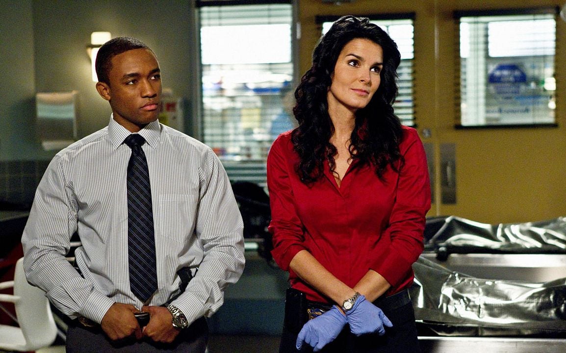 Rizzoli & Isles : Fotoğraf Lee Thompson Young, Angie Harmon