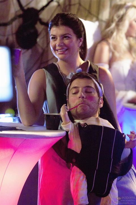 Happy Endings : Fotoğraf Adam Pally, Casey Wilson