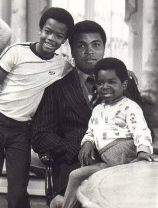 Fotoğraf Mohamed Ali, Todd Bridges