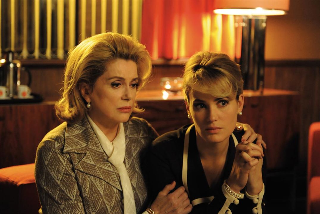 Kadın İsterse : Fotoğraf Catherine Deneuve, Judith Godrèche