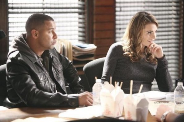 Castle : Fotoğraf Jon Huertas, Stana Katic