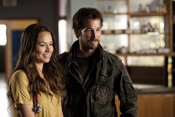 Falling Skies : Fotoğraf Moon Bloodgood, Noah Wyle