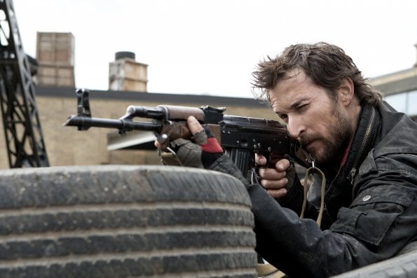 Falling Skies : Fotoğraf Noah Wyle