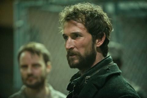 Falling Skies : Fotoğraf Noah Wyle