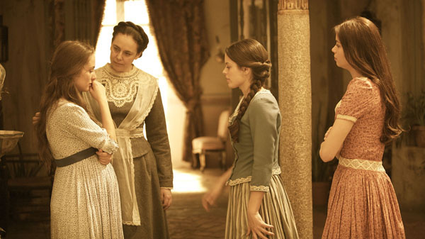 Fotoğraf Dafne Fernández, Adriana Torrebejano, Silvia Alonso