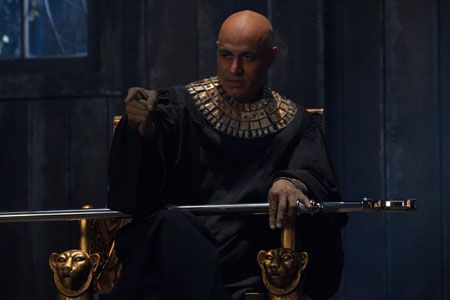 Supernatural : Fotoğraf Faran Tahir