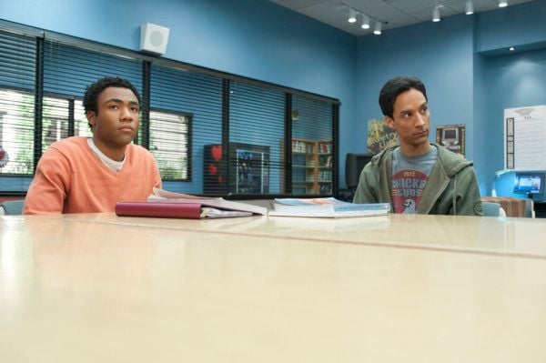 Community : Fotoğraf Danny Pudi, Donald Glover