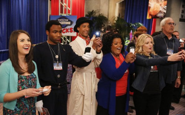 Community : Fotoğraf Chevy Chase, Gillian Jacobs, Danny Pudi, Donald Glover, Alison Brie, Yvette Nicole Brown