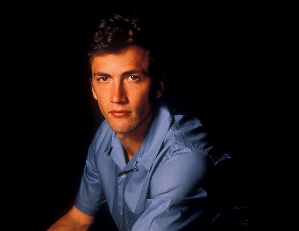 Fotoğraf Andrew Shue