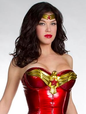 Wonder Woman (2011) : Afiş