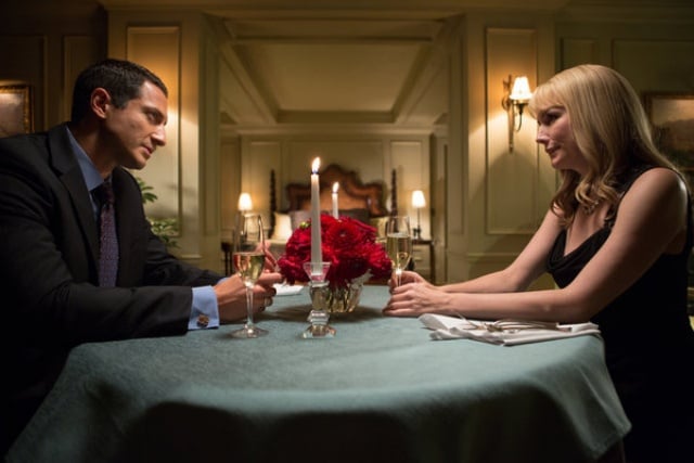 Grimm : Fotoğraf Sasha Roiz, Alice Evans