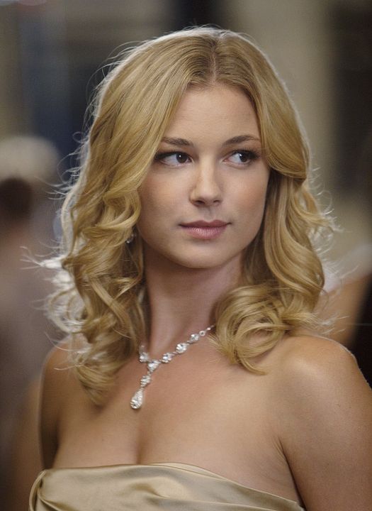 Revenge : Fotoğraf Emily VanCamp