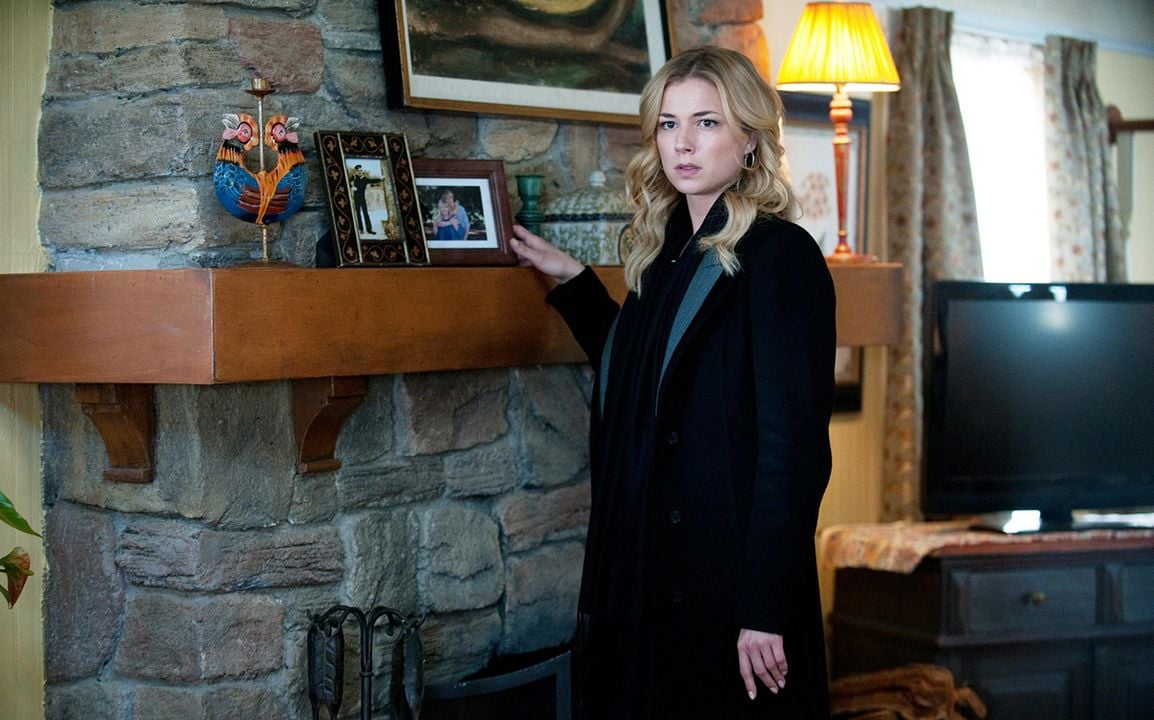 Revenge : Fotoğraf Emily VanCamp