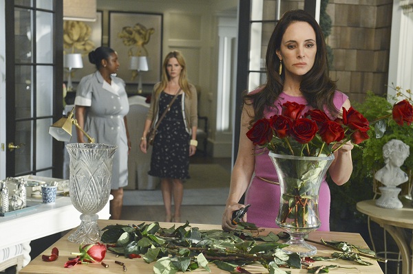 Revenge : Fotoğraf Jennifer Jason Leigh, Madeleine Stowe