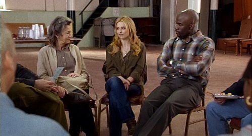 Ringer : Fotoğraf Mike Colter, Sarah Michelle Gellar