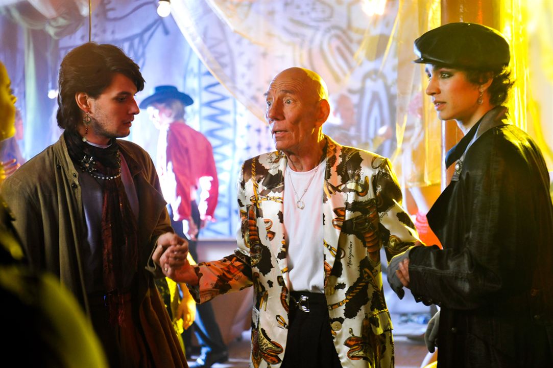 Fotoğraf Ben Barnes, Robert Sheehan, Pete Postlethwaite