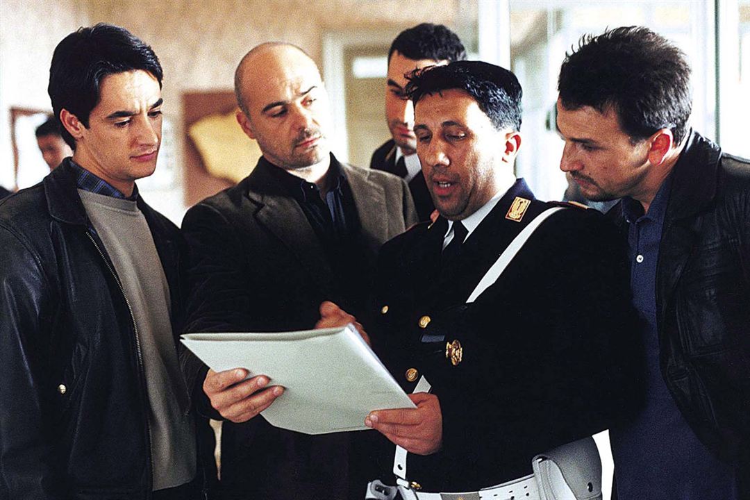 Il Commissario Montalbano : Fotoğraf Peppino Mazzotta, Luca Zingaretti, Angelo Russo