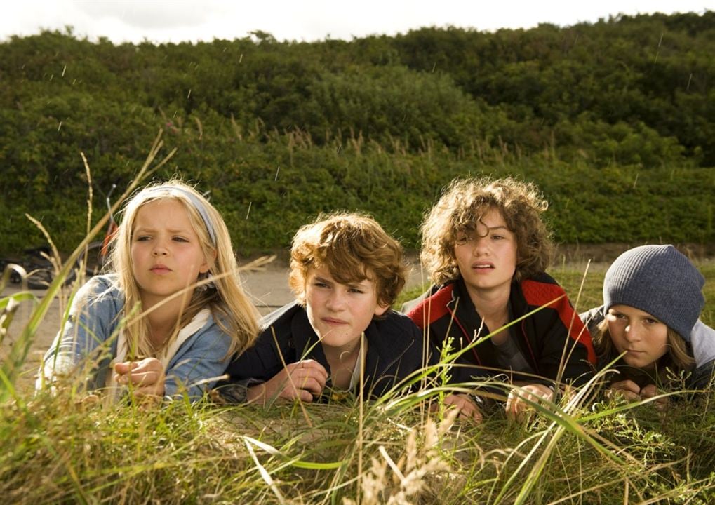 Fotoğraf Quirin Oettl, Valeria Eisenbart, Neele-Marie Nickel, Justus Schlingensiepen