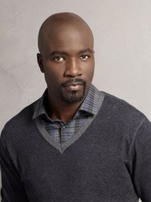 Afiş Mike Colter