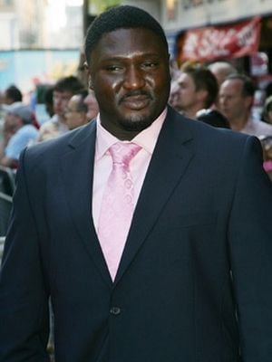 Afiş Nonso Anozie