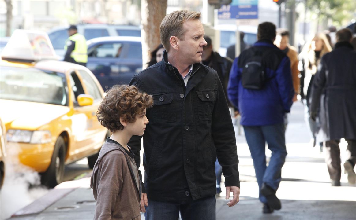 Touch : Fotoğraf Kiefer Sutherland, David Mazouz