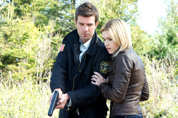 Haven : Fotoğraf Lucas Bryant, Emily Rose