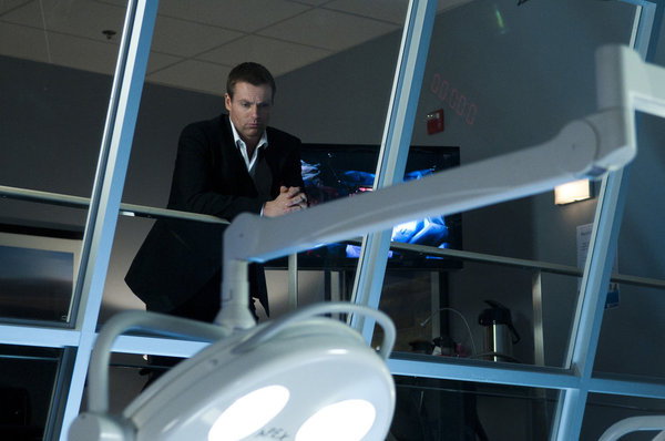 Saving Hope : Fotoğraf Michael Shanks (I)