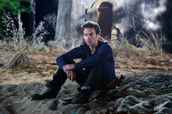 Revolution (2012) : Fotoğraf Billy Burke