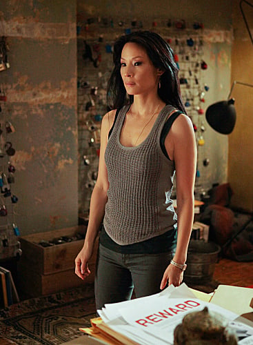 Elementary : Fotoğraf Lucy Liu