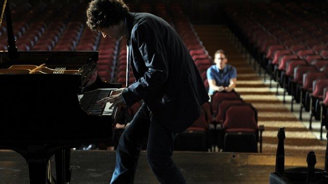 Why Stop Now? : Fotoğraf Jesse Eisenberg