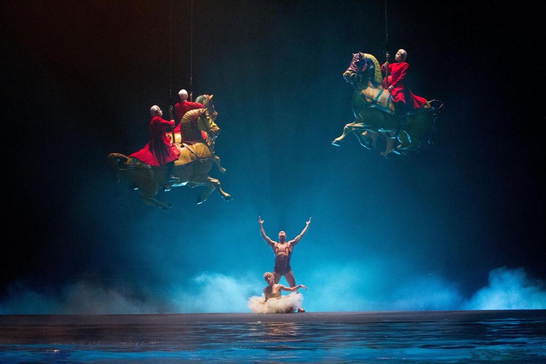 Cirque du Soleil: Worlds Away : Fotoğraf