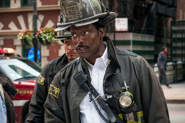 Chicago Fire : Fotoğraf Eamonn Walker