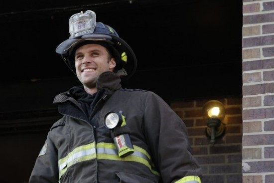 Chicago Fire : Fotoğraf Jesse Spencer