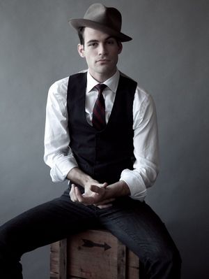 Afiş Paul Corning Jr.