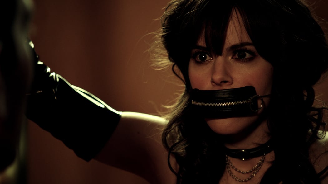 Fotoğraf Emily Hampshire