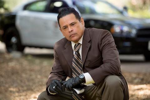 Fotoğraf Raymond Cruz