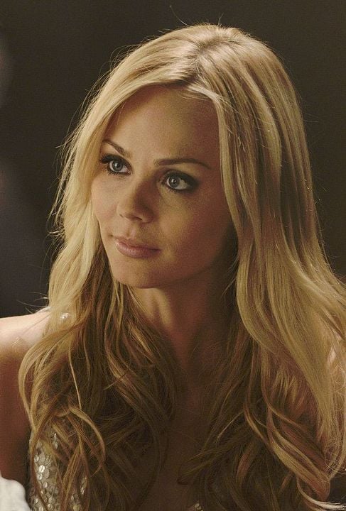 Bitten : Fotoğraf Laura Vandervoort