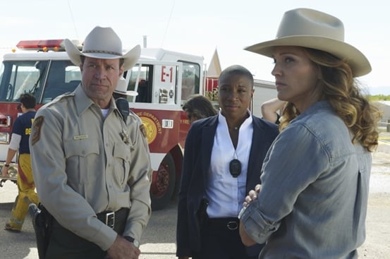 Killer Women (2014) : Fotoğraf Aisha Hinds, Tricia Helfer