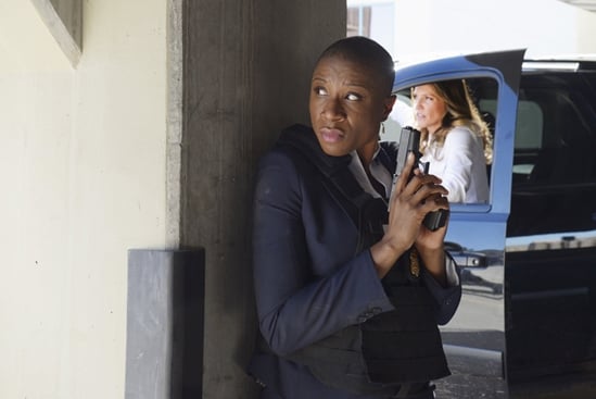 Killer Women (2014) : Fotoğraf Aisha Hinds, Tricia Helfer