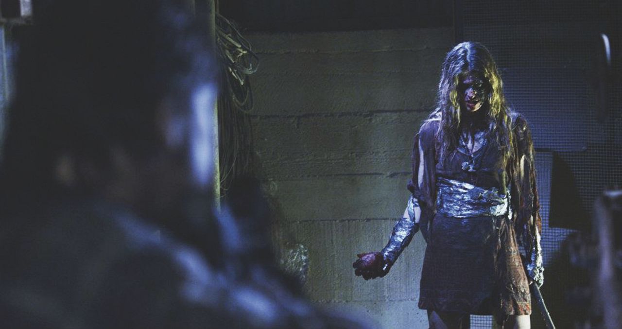 Savaged : Fotoğraf Amanda Adrienne