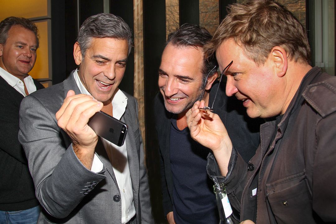 Hazine Avcıları : Vignette (magazine) Dimitri Leonidas, Jean Dujardin, George Clooney