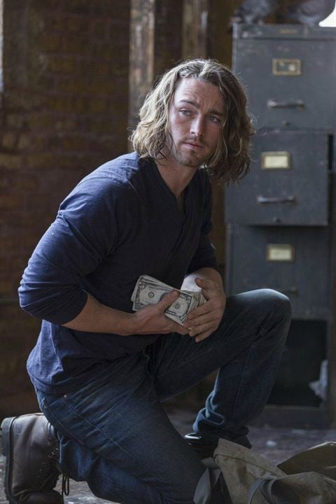 Fotoğraf Jake McLaughlin