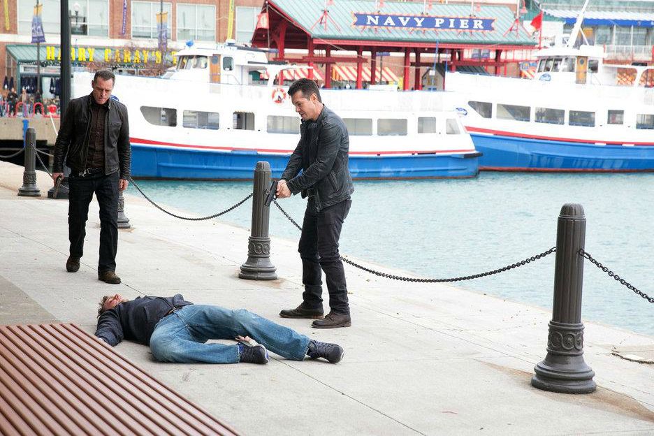 Chicago PD : Fotoğraf Jason Beghe, Jon Seda