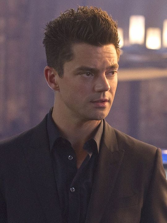 Afiş Dominic Cooper