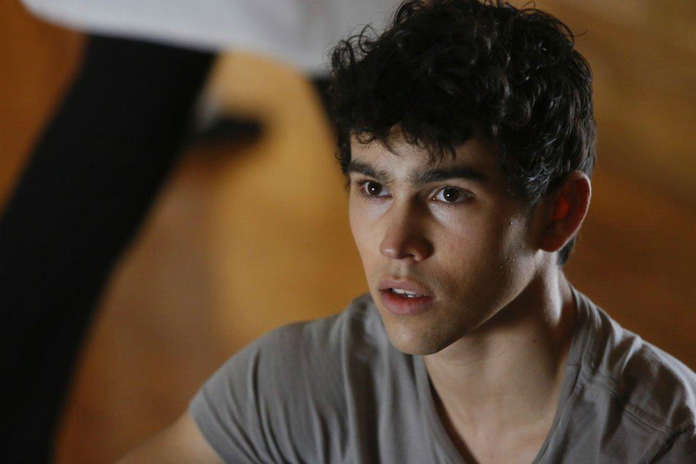 Crisis : Fotoğraf Max Schneider