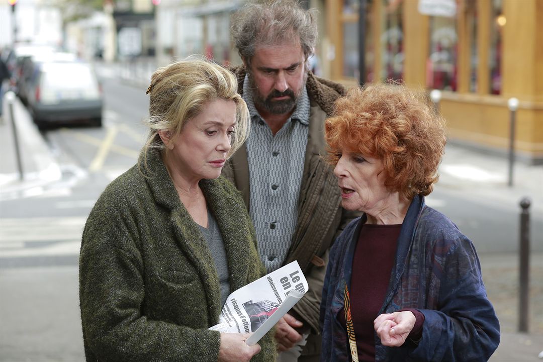 Avludaki Fısıltılar : Fotoğraf Michèle Moretti, Catherine Deneuve, Gustave Kervern