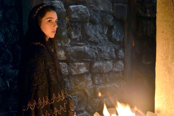 Fotoğraf Adelaide Kane