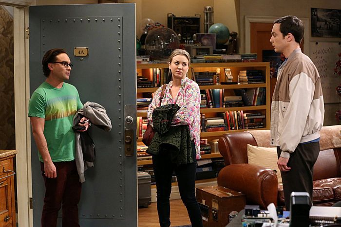 Fotoğraf Kaley Cuoco, Jim Parsons, Johnny Galecki